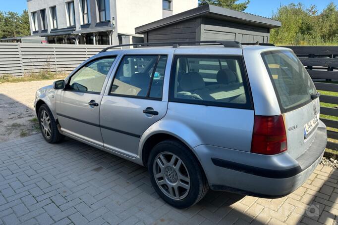 Volkswagen Golf 4 generation wagon