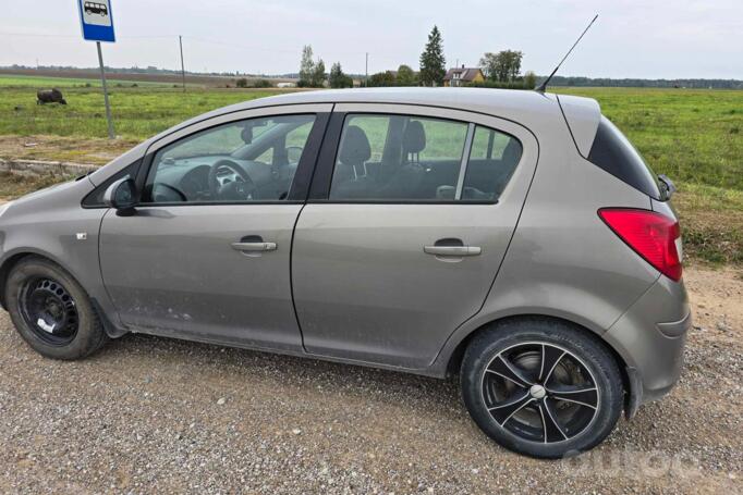 Opel Corsa D Hatchback 5-doors