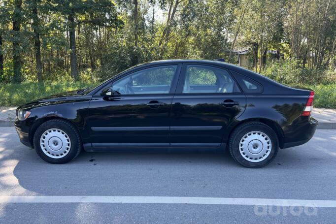 Volvo S40 2 generation Sedan