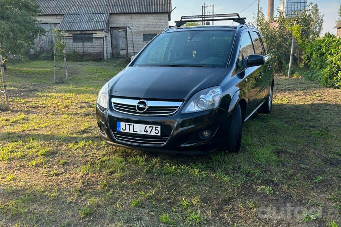 Opel Zafira B [restyling]