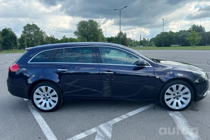 Opel Insignia A Sports Tourer wagon 5-doors