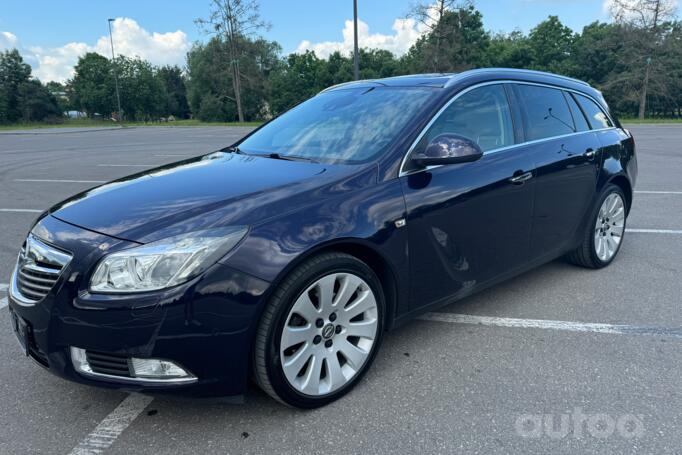 Opel Insignia A Sports Tourer wagon 5-doors