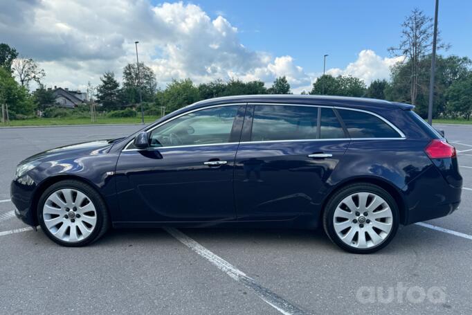 Opel Insignia A Sports Tourer wagon 5-doors