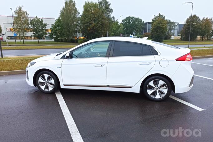 Hyundai Ioniq AE Liftback