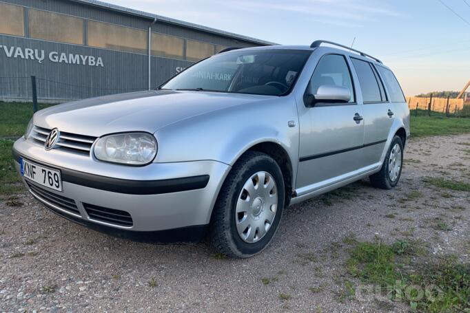 Volkswagen Golf 4 generation wagon