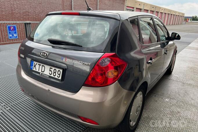 Kia Cee'd 1 generation Hatchback 5-doors