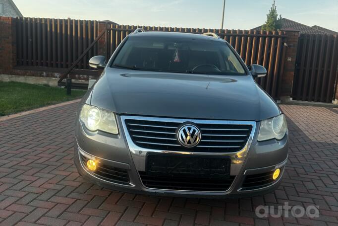 Volkswagen Passat B6 wagon 5-doors