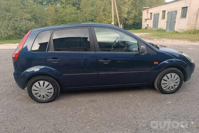 Ford Fiesta 5 generation Hatchback 5-doors