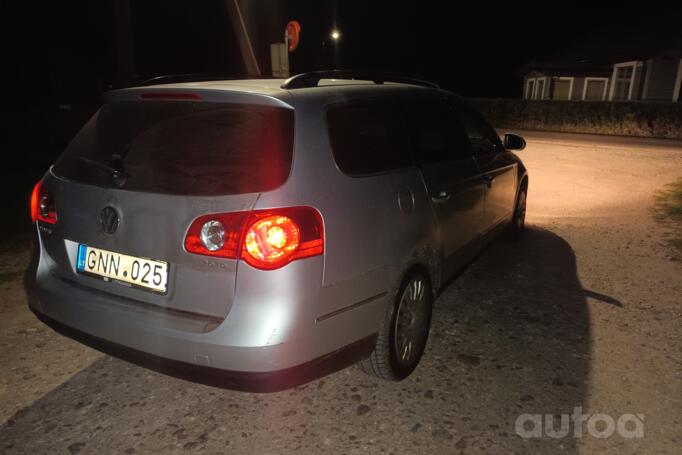 Volkswagen Passat B6 wagon 5-doors