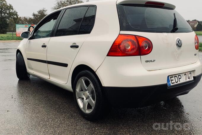 Volkswagen Golf 5 generation Hatchback 5-doors