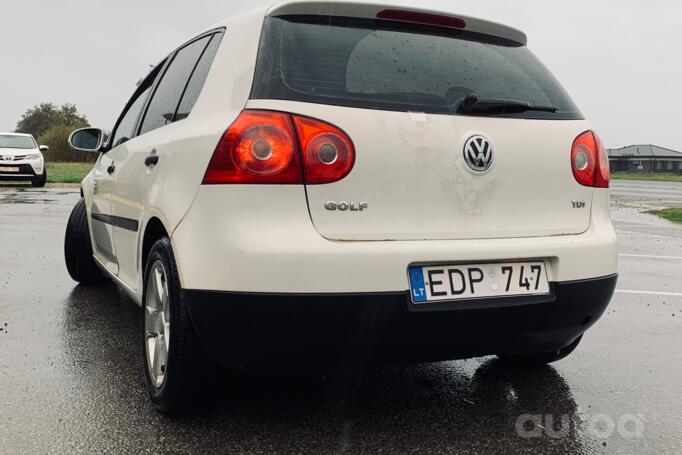 Volkswagen Golf 5 generation Hatchback 5-doors