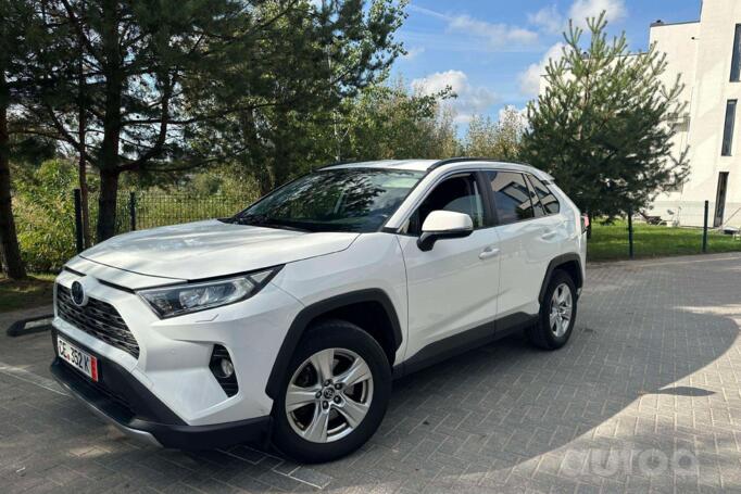 Toyota RAV4 5 generation Crossover