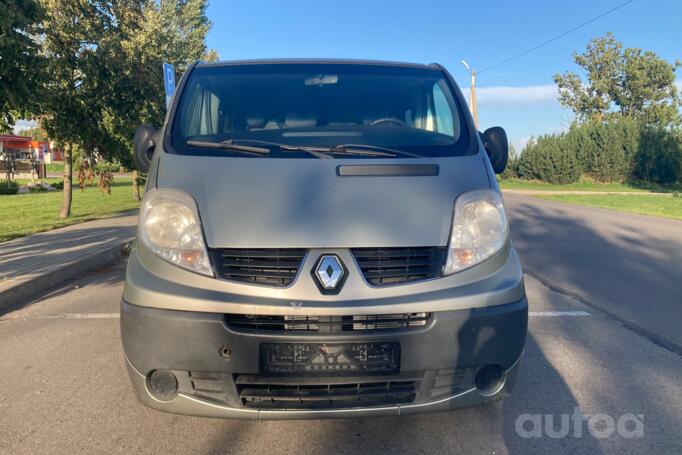 Renault Trafic 2 generation Minivan