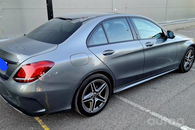 Mercedes-Benz C-Class W205/S205/C205 [restyling] Sedan 4-doors