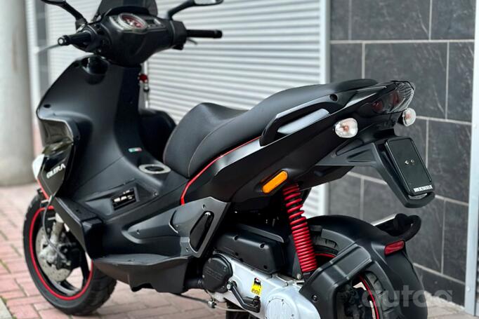 Gilera Runner