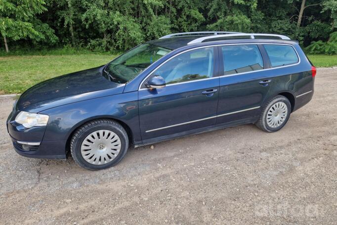 Volkswagen Passat B6 wagon 5-doors