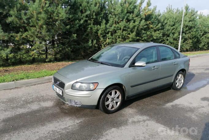Volvo S40 2 generation Sedan