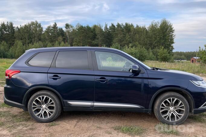 Mitsubishi Outlander 3 generation [2th restyling] Crossover