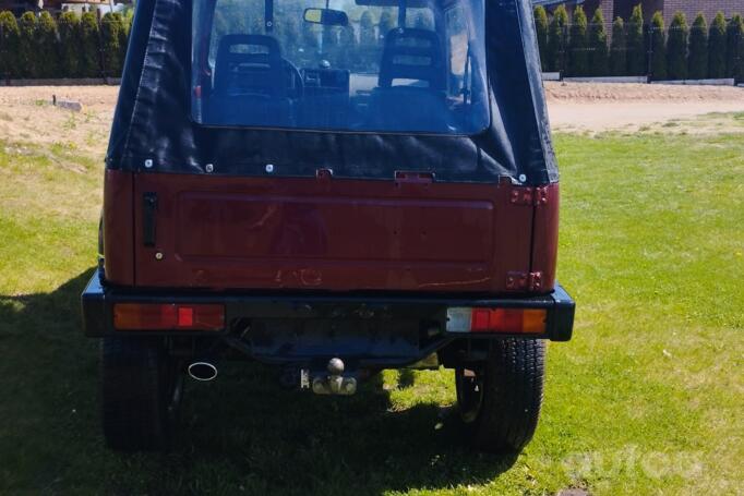 Suzuki Samurai SJ20