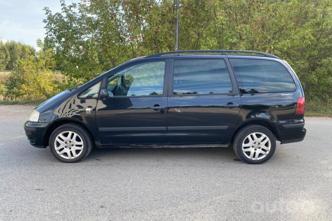 Volkswagen Sharan 1 generation [2th restyling] Minivan