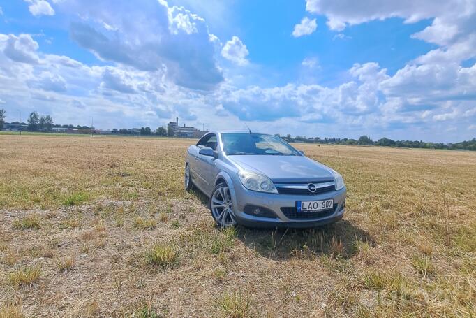 Opel Astra H [restyling]