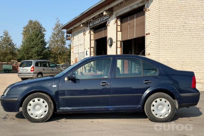 Volkswagen Bora 1 generation Sedan