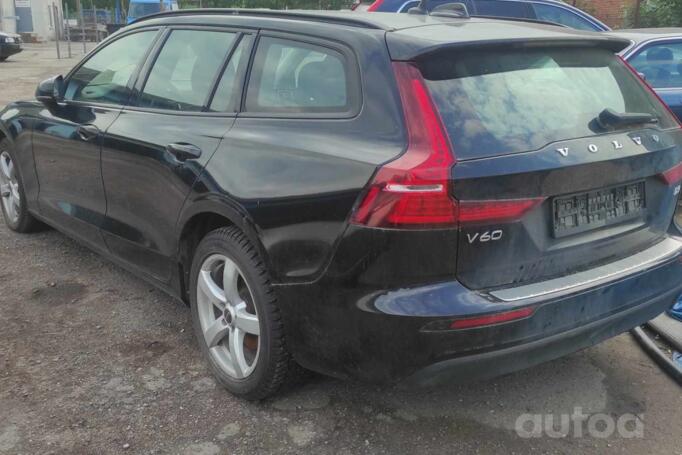 Volvo V60 2 generation wagon 5-doors