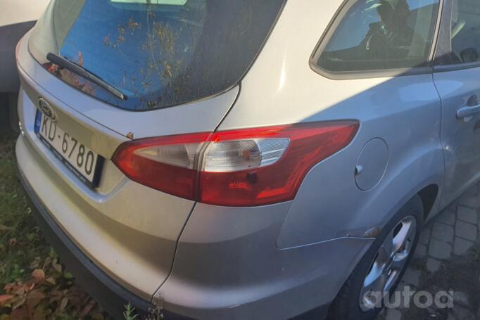 Ford Focus 3 generation wagon 5-doors