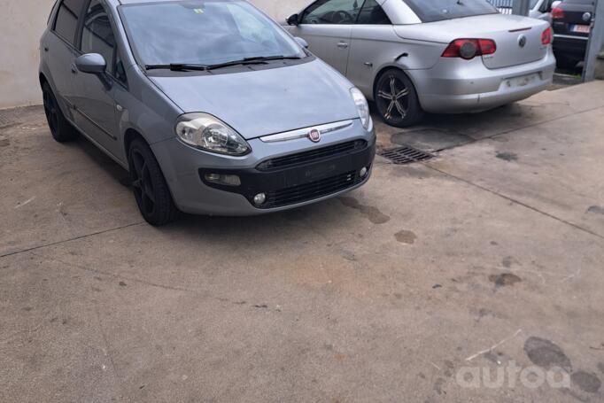 Fiat Punto 3 generation Grande Punto hatchback 3-doors