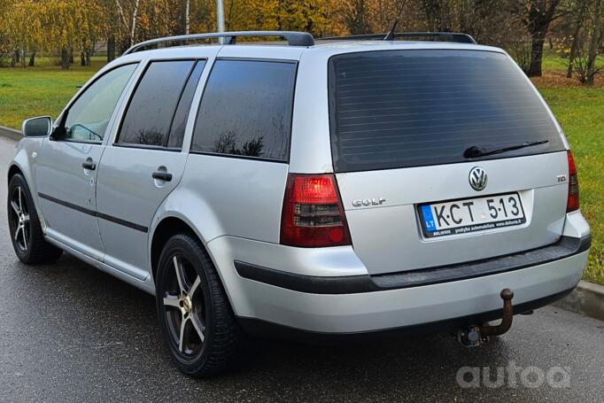 Volkswagen Golf 4 generation wagon