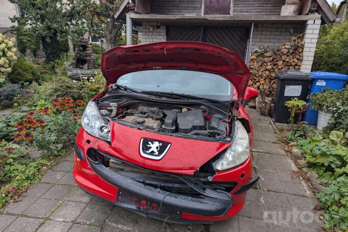 Peugeot 207 1 generation Hatchback 5-doors