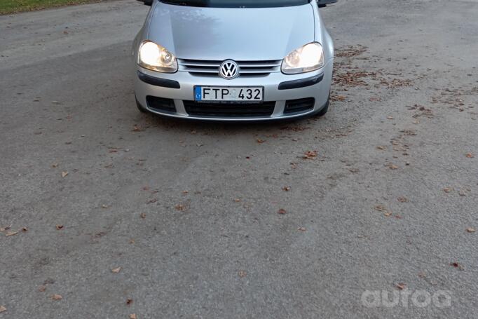 Volkswagen Golf 5 generation Hatchback 5-doors