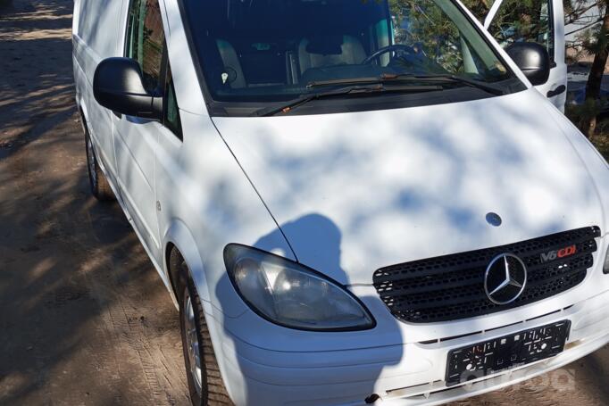 Mercedes-Benz Vito W639 Minivan 4-doors