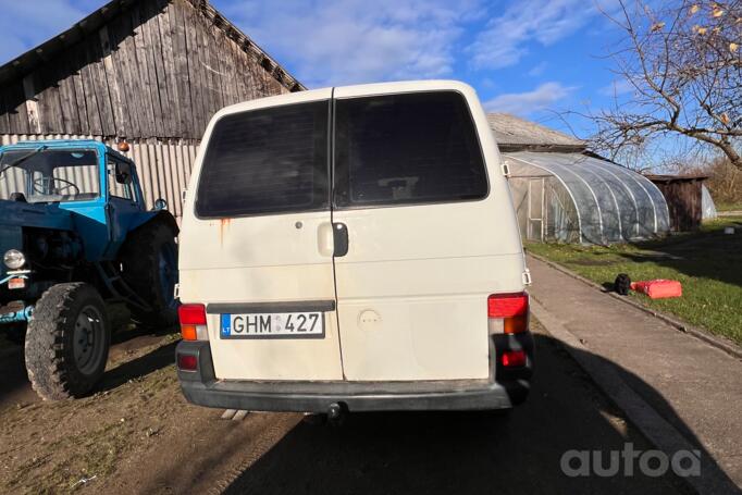 Volkswagen Transporter T4 Minivan 4-doors