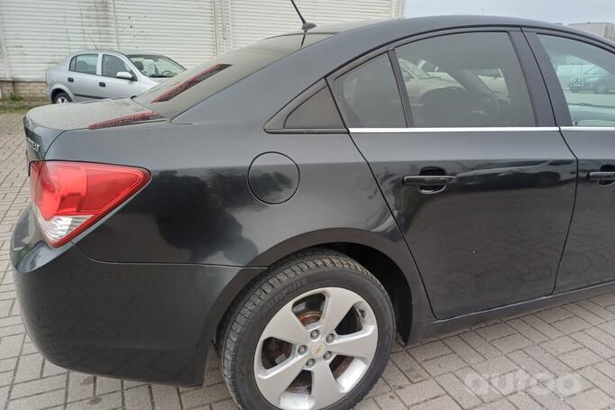 Chevrolet Cruze J300 Sedan