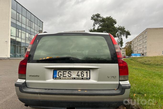 Volvo V70 2 generation wagon