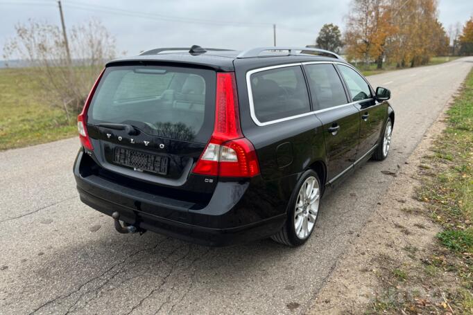 Volvo V70 3 generation wagon