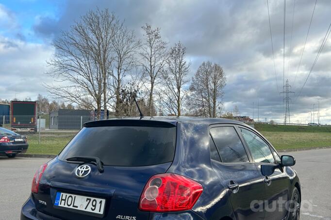 Toyota Auris 1 generation Hatchback 5-doors