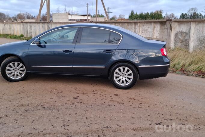 Volkswagen Passat B6 Sedan 4-doors