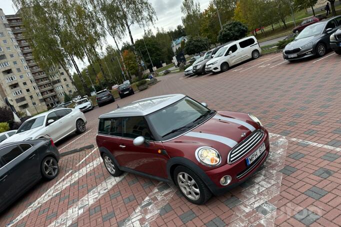 Mini Clubman 1 generation Cooper wagon 4-doors