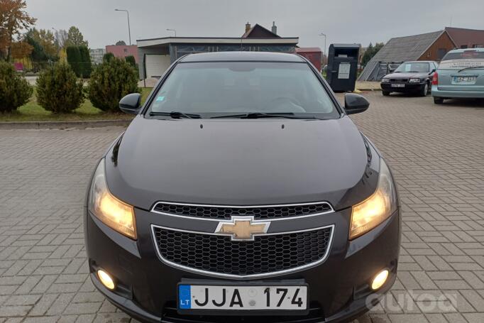 Chevrolet Cruze J300 Sedan