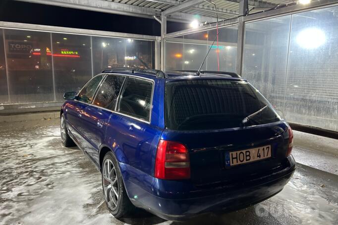 Audi A4 B5 Avant wagon 5-doors