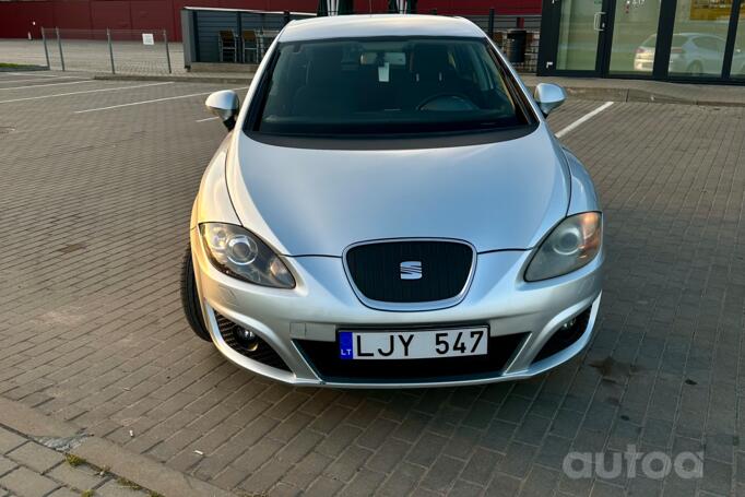 SEAT Leon 2 generation [restyling] Hatchback