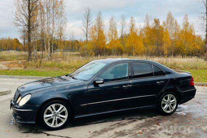 Mercedes-Benz E-Class W211 Sedan