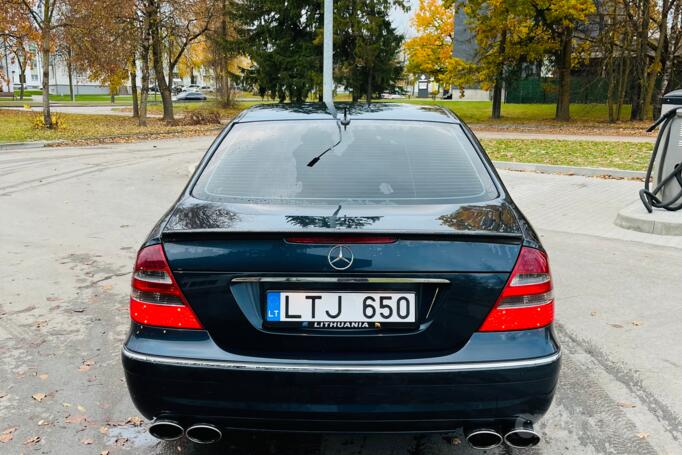 Mercedes-Benz E-Class W211 Sedan