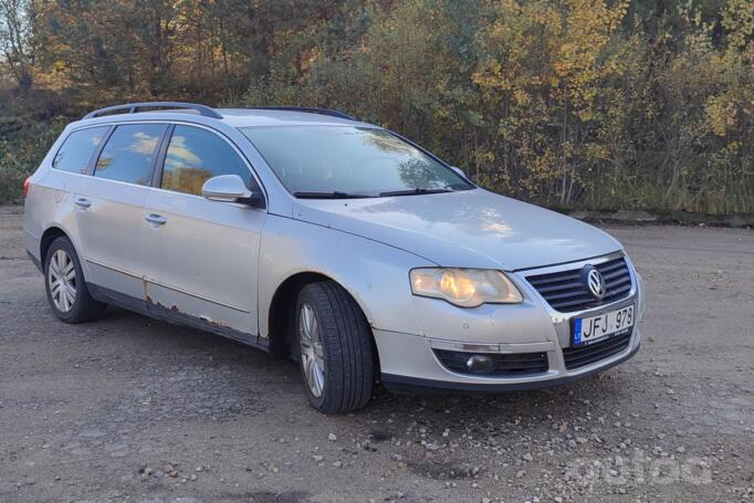 Volkswagen Passat B6 wagon 5-doors