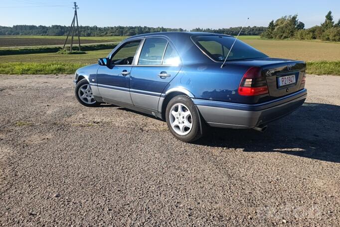 Mercedes-Benz C-Class W202/S202 Sedan