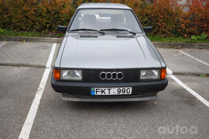 Audi 80 B2 [restyling] Sedan