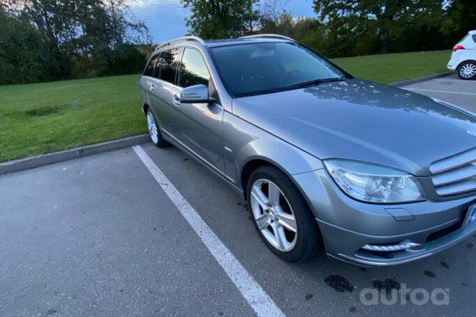 Mercedes-Benz C-Class W204/S204 wagon 5-doors