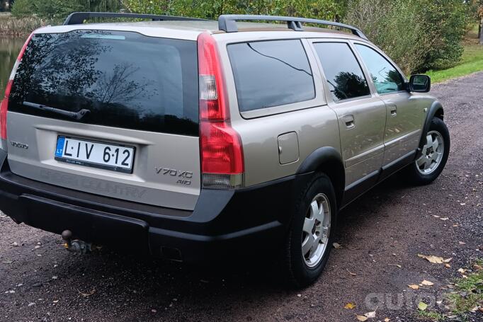 Volvo XC70 2 generation wagon